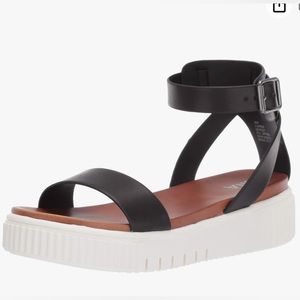 MIA Sandals